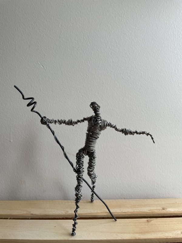 metal wire sculpture - artella1